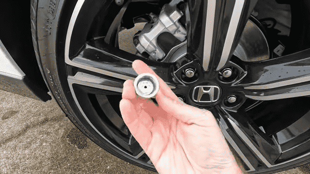 What is a Wheel Lock Key?